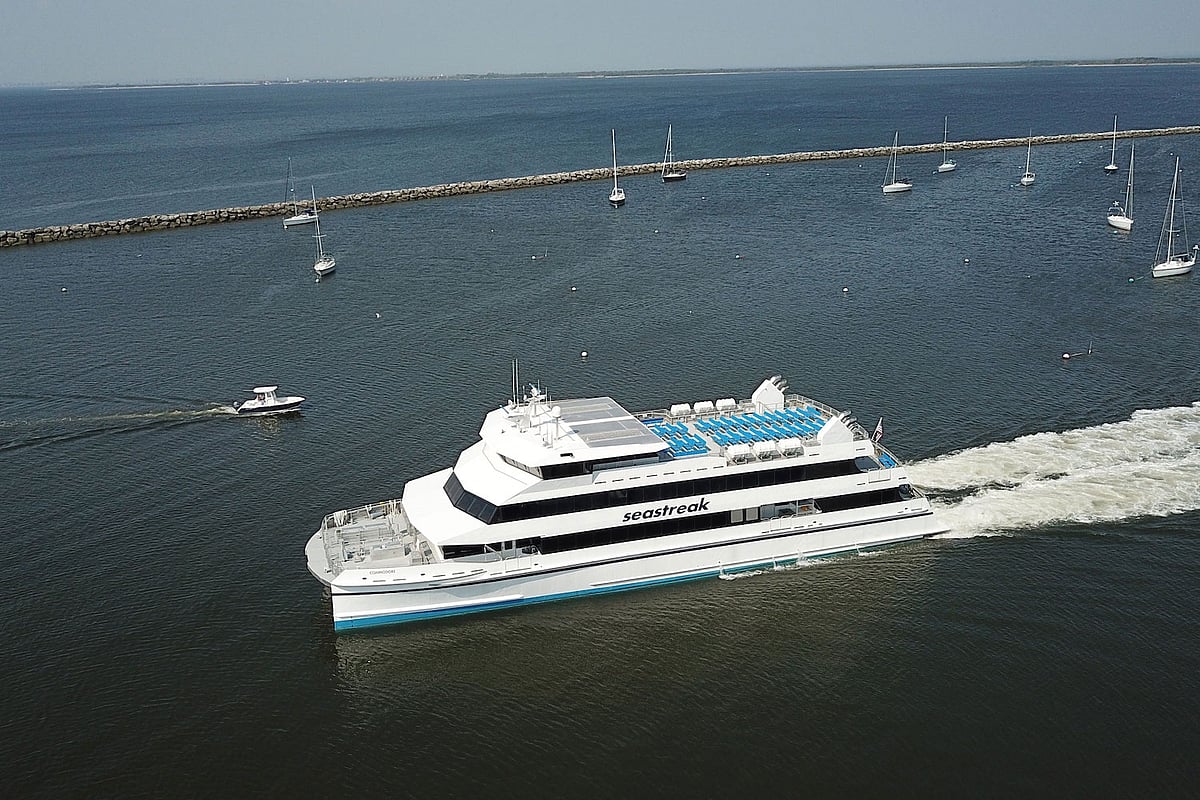 New Guld Craft ferry for Seastreak