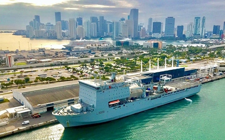 RFA Mounts Bay embarks US Coast Guard personnel for Caribbean counter ...