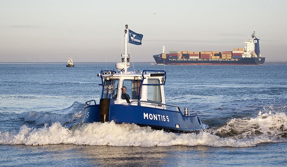 Multraship subsidiaries award contract for two Damen launches
