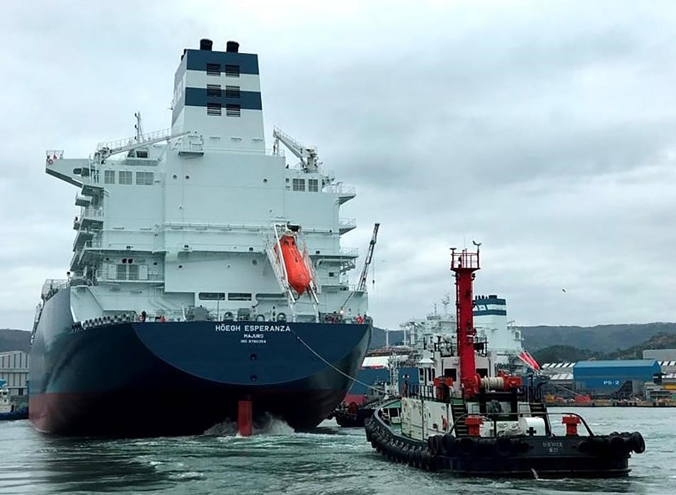 Höegh LNG welcomes delivery of eighth FSRU