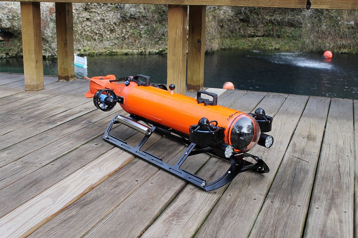 Auv Rov Fish Aquabotix unveils latest ROV/AUV