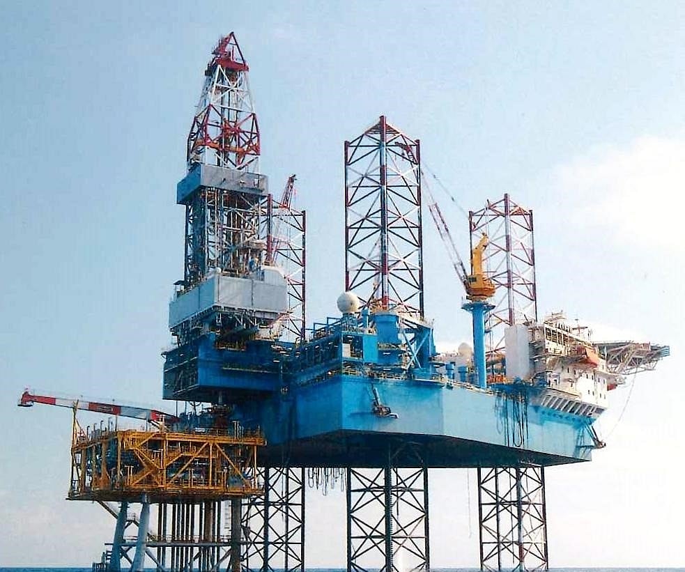 Japan Drilling bags contract extensions for rig pair