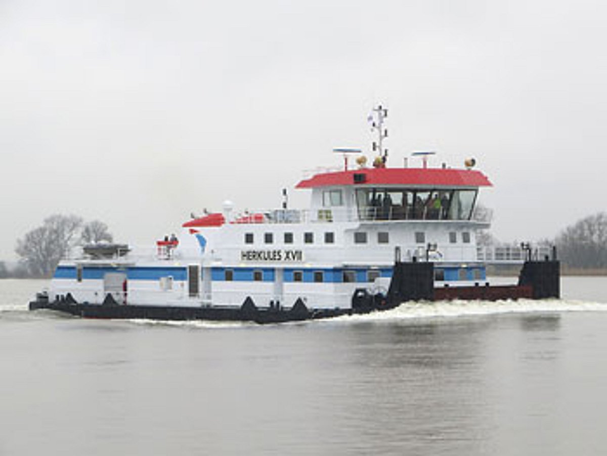 Retractable Rudder System Van der Velden Marine Systems’ retractable flanking rudder systems