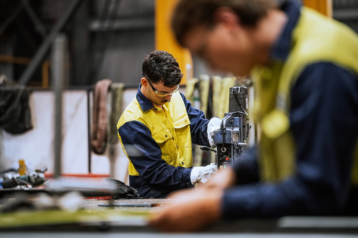 Manufacturing conditions positive despite job losses, inflation