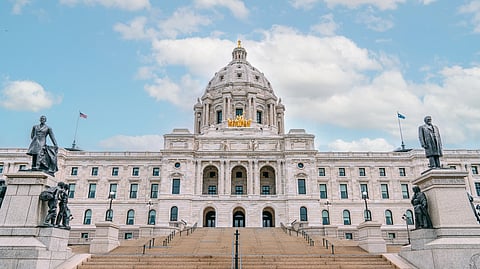 Minnesota State Capitol image BankNews.com