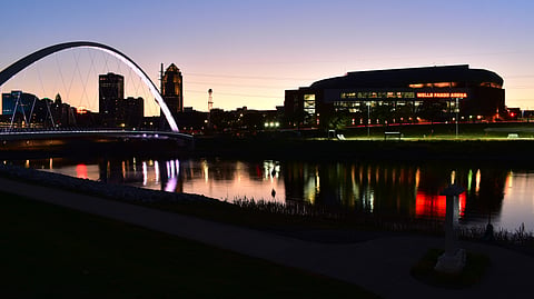 West Des Moines skyline image BankNews.com