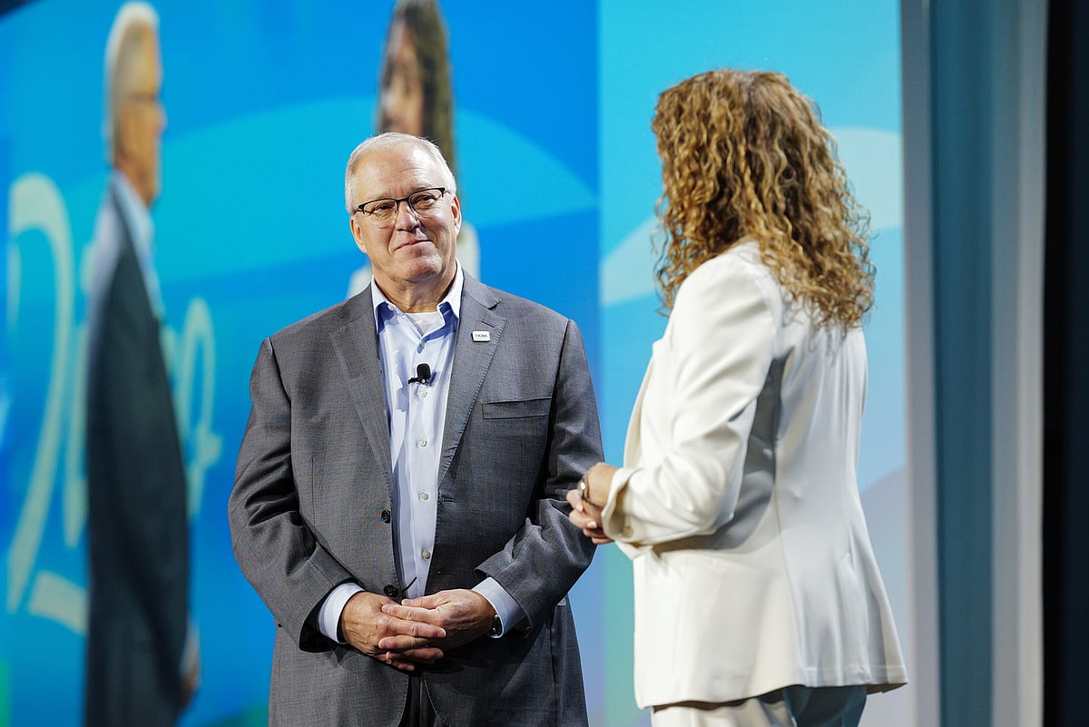 Hopkins concludes service as 2025-26 ICBA chair