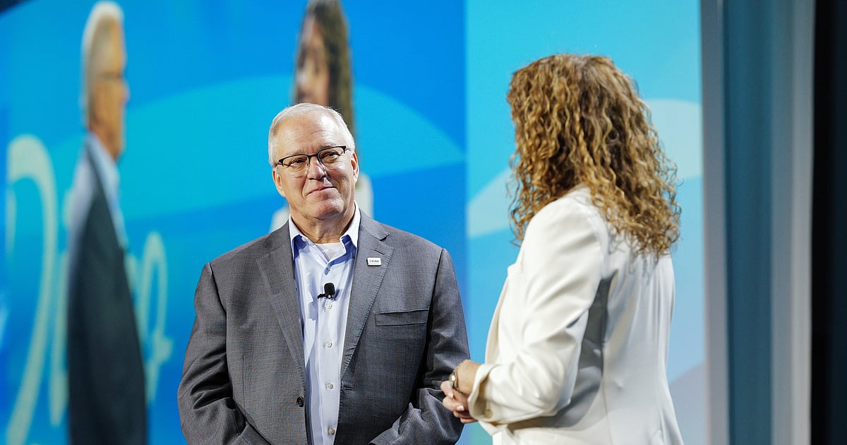 Hopkins concludes service as 2025-26 ICBA chair