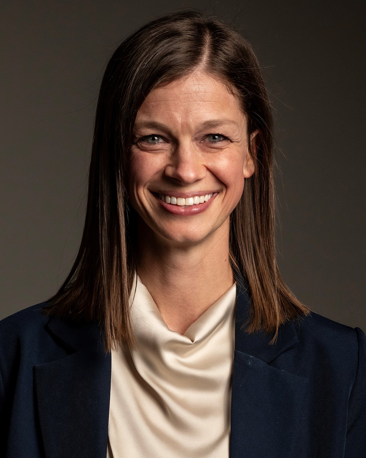 2026 Rising Stars in Banking: Leslie Scharfe