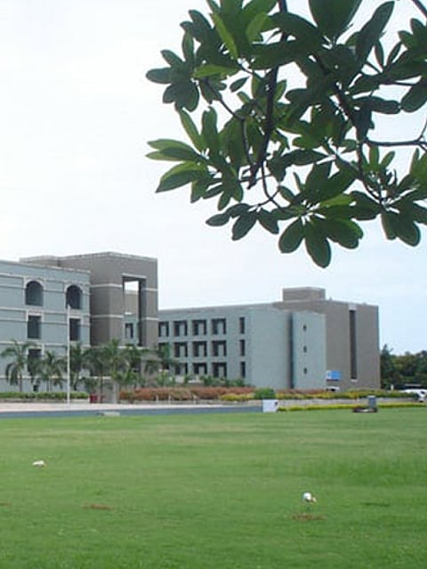 Gujarat High Court 