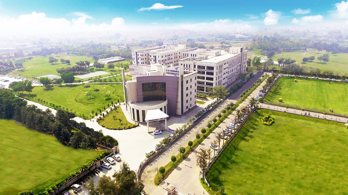 GD Goenka Law School