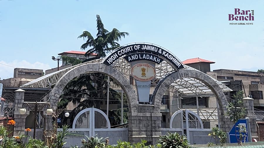 J&K High Court: Affirms Pre-2019 Consumer Claims Jurisdiction Over ₹50 Lakh