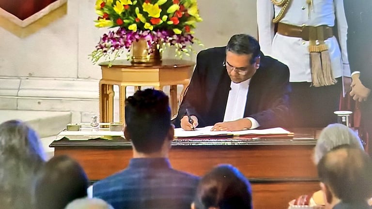 Justice Sanjiv Khanna takes oath as 51st Chief Justice of India
