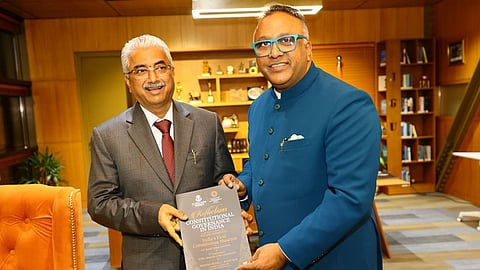 Justice Aravind Kumar (L) with Founding Chancellor of OP Jindal University, Prof C Rajkumar (R)