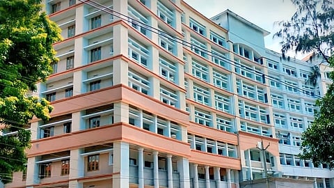 Thalassery District Court 