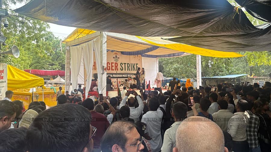 Supreme Court: Condemns 14-Year-Old CJP Protest Harassment