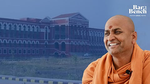 ವಿಜಯಪುರ ಜಿಲ್ಲೆಗೆ ಪ್ರವೇಶ ನಿರ್ಬಂಧ ಆದೇಶ ಎತ್ತಿ ಹಿಡಿದ ಹೈಕೋರ್ಟ್‌: ಕನೇರಿ ಮಠದ ಕಾಡಸಿದ್ದೇಶ್ವರ ಶ್ರೀ ಅರ್ಜಿ ವಜಾ