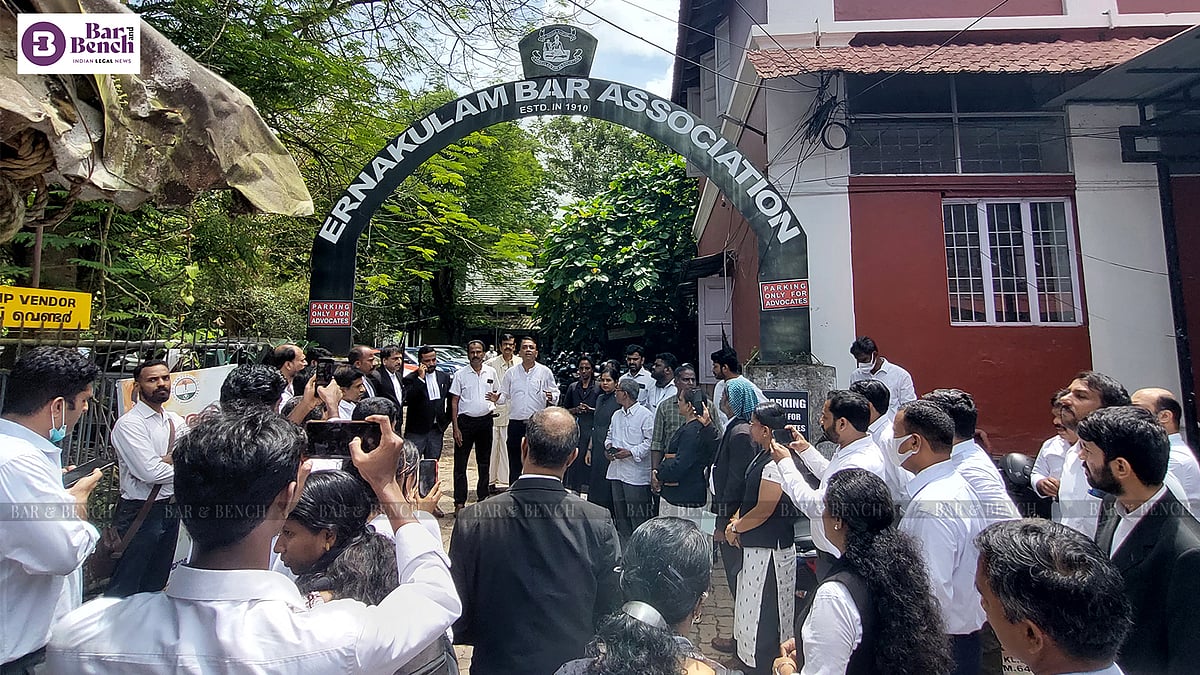 Empty courtrooms, mass adjournments at Kerala High Court as lawyers