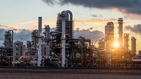 Netherlands’ Feb base oils output rises
