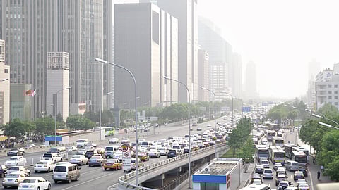 China’s Sept electric vehicles sales share steadies