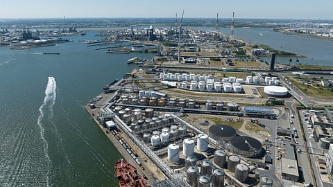 Europe’s Nov Group III supply rises