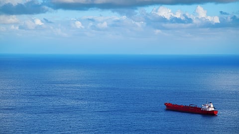 US Dec base oil exports to Europe stay low