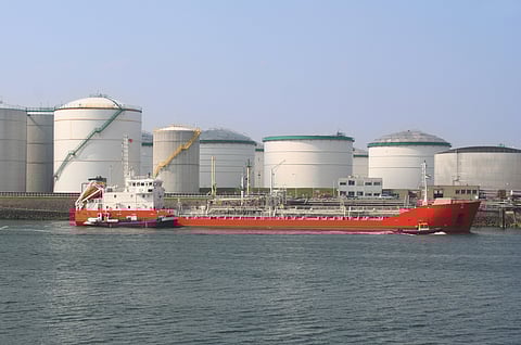 Rotterdam, storage tanks, tanker