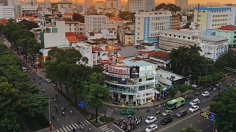 Photo of cross-road intersection in Ho Chi Minh, Vietnam