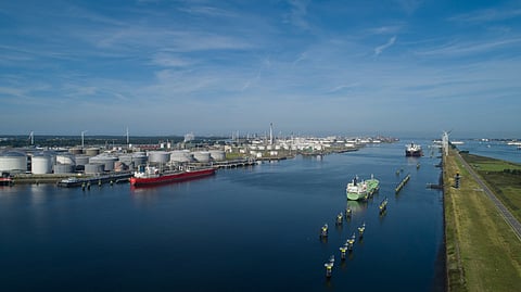 Photo of vessels and storage tanks in Rotterdam, Netherlands