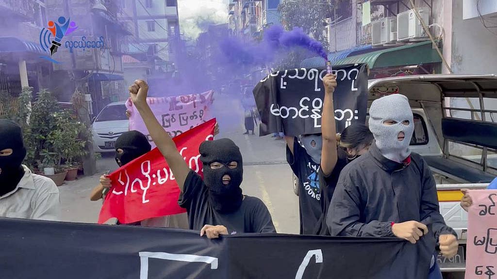 US imposes fresh sanctions on Myanmar, targets jet fuel suppliers