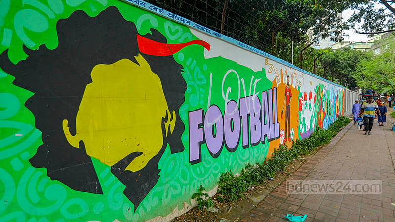 Even though Bangladesh has never come close to qualifying for the FIFA World Cup, the spirit of its football-mad people never flags and this graffiti is a reflection of that madness.