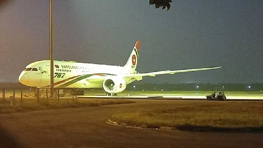 Bird strikes delay two Middle East-bound flights at Chattogram airport