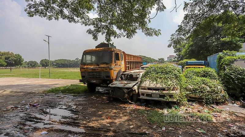 The presence of impounded vehicles is hampering the environment at the Golartek playground for children and teenagers.