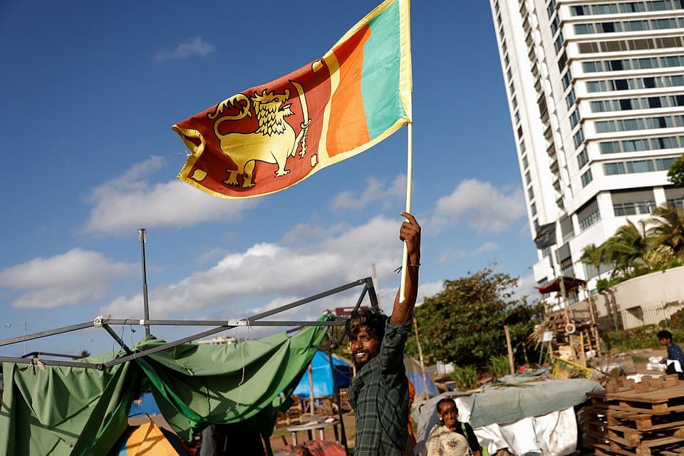 Japan calls for creditor nations' talks on Sri Lanka debt restructuring