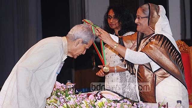 Renowned editor Toab Khan, once press secretary to Bangabandhu, dies aged 87