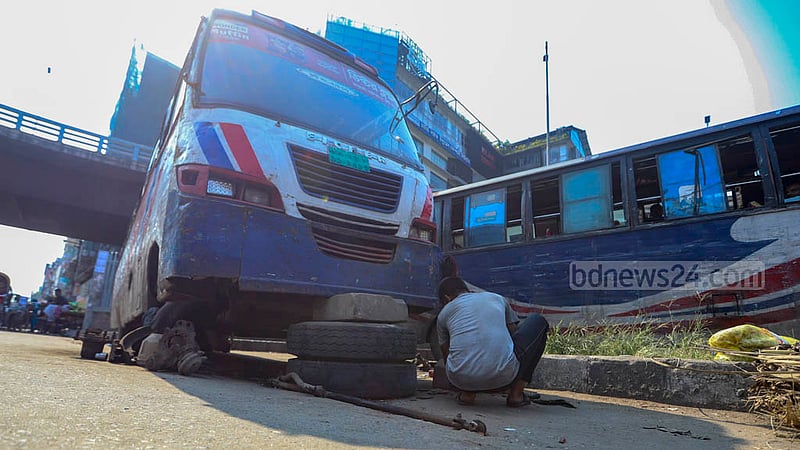 Victor Classic and Akash Paribahan are occupying the vacant space along the road adjacent to the flyover opposite the Rampura TV Centre to repair the buses on their Dhaka routes.