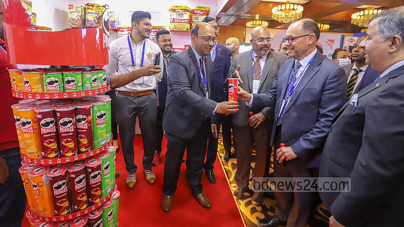 Visitors take a tour of the 28th US Trade Show at Dhaka’s Pan Pacific Sonargaon Hotel on Thursday, Oct 27, 2022.