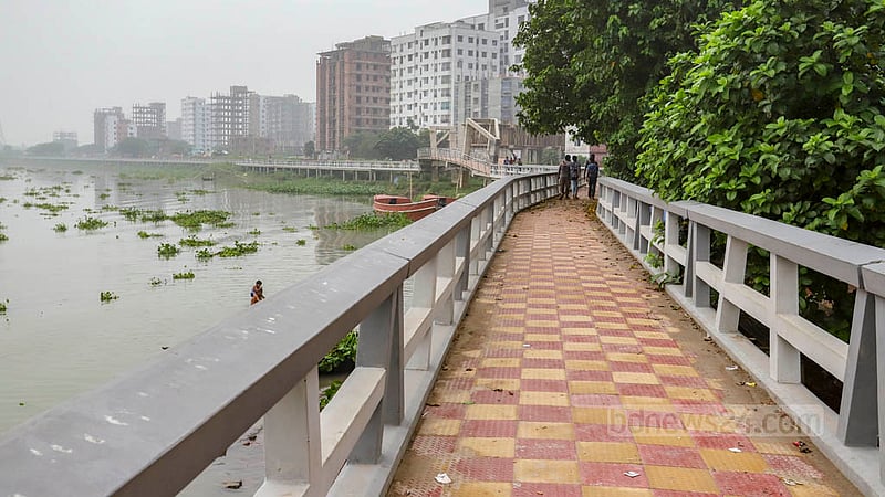 The construction of a walkway beside the Turag River has changed the entire ambience along its banks.