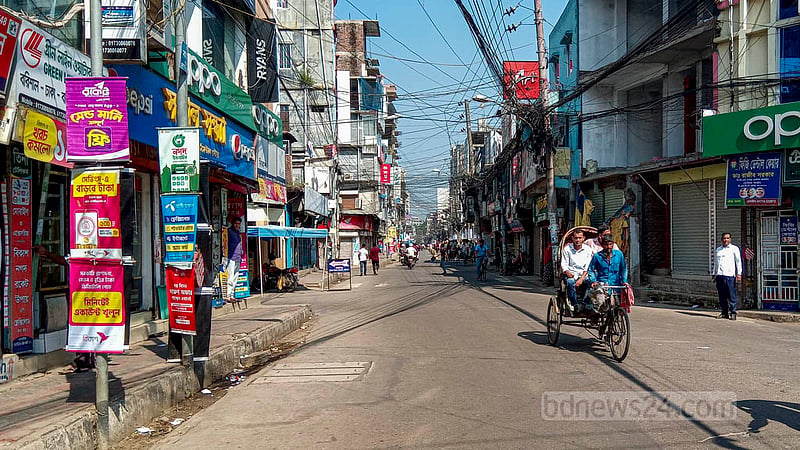 Nearly every road in Barishal was empty on Friday, Nov 4, 2022, due to the transport strike.