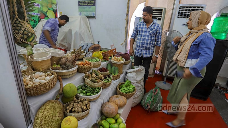 A stall at National SME Product Fair displays organic products on Thursday, Nov 24, 2022. Photo: Asif Mahmud Ove