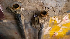 Titas drive to cut illegal gas lines
