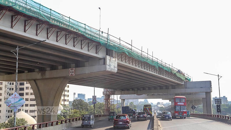Dhaka Elevated Expressway’s Banani overpass segment will be 5.5 metres high. Photo: Asif Mahmud Ove