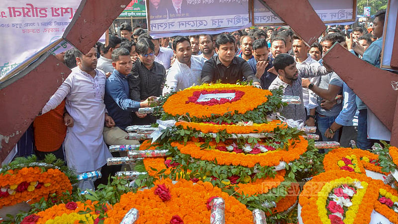 Political parties paid respects to the iconic pro-democracy activist Noor Hossain, who was killed in an anti-autocracy movement that ousted military strongman HM Ershad at Noor Hossain Square in Dhaka on his death anniversary on Thursday, Nov 10, 2022.