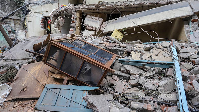 As many as 288 families were living in eight buildings of the D-type colony in Dhaka’s Mohammadpur Housing Estate. The National Housing Authority conducted an eviction drive in the colony on Wednesday, Nov 23, 2022. Photo: Asif Mahmud Ove