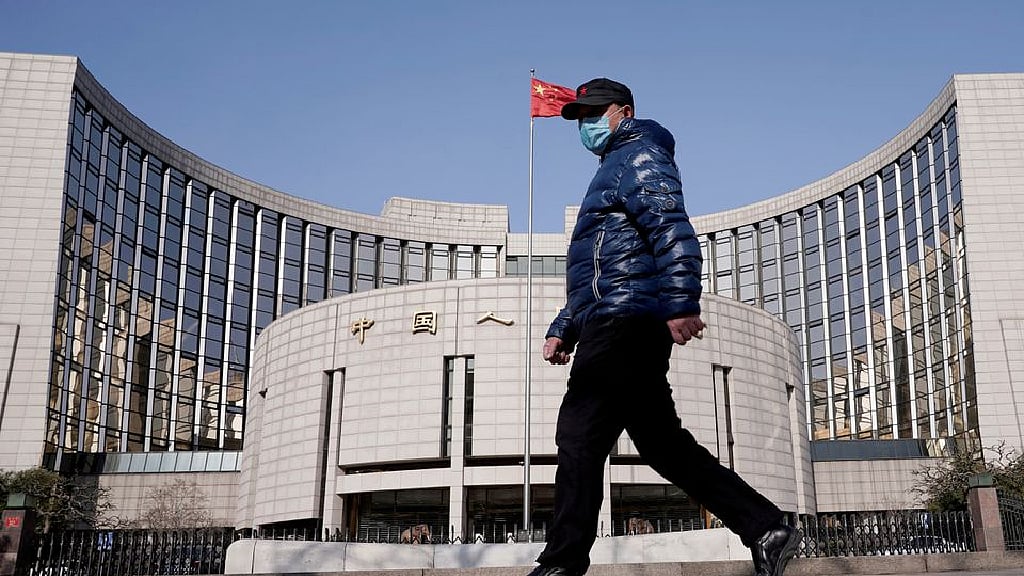 China central bank to offer cheap loans to support developers' bonds