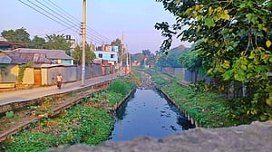 Plastics clog Shyama Shundori, KD canals in Rangpur