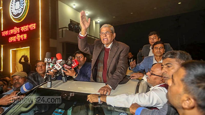Jan 9: BNP Secretary General Mirza Fakhrul Islam Alamgir is freed on bail after a month in jail. 
