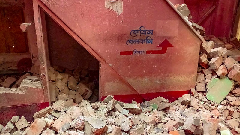Direction on the walls are etched in the memories of many Feni moviegoers.