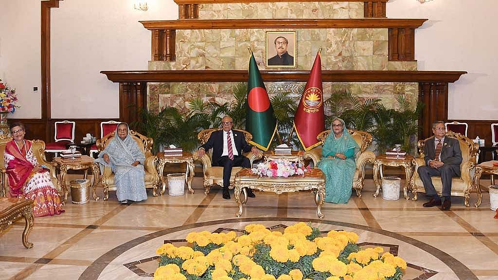 President-elect, PM meet President Hamid at Bangabhaban