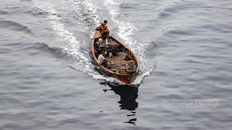 The Buriganga played an important role in Dhaka’s trade and business sector but no effective efforts have been taken to tackle the river’s pollution. Photo: Mahmud Zaman Ovi